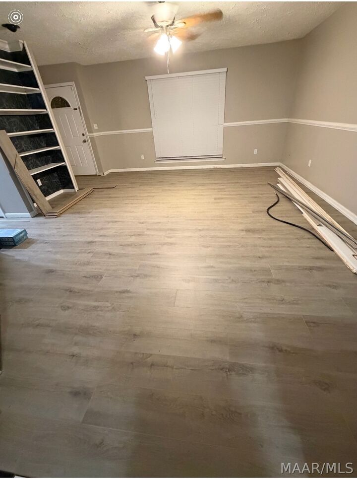 Property Photo: 518 W Wilding Drive AL 36116
