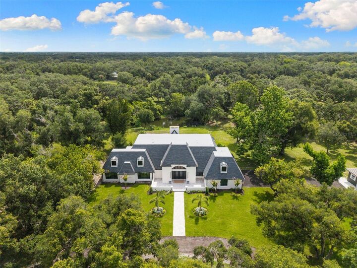 Property Photo: 7351 Iguana Drive FL 34241