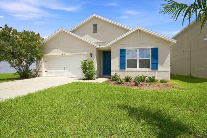 Property Photo:  4042 Wayfarer Way  FL 34221 
