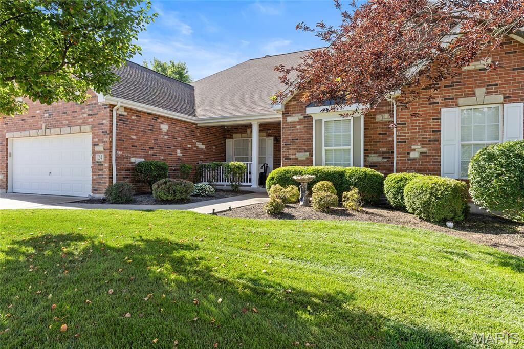 Property Photo:  124 Fox Haven Drive  MO 63368 