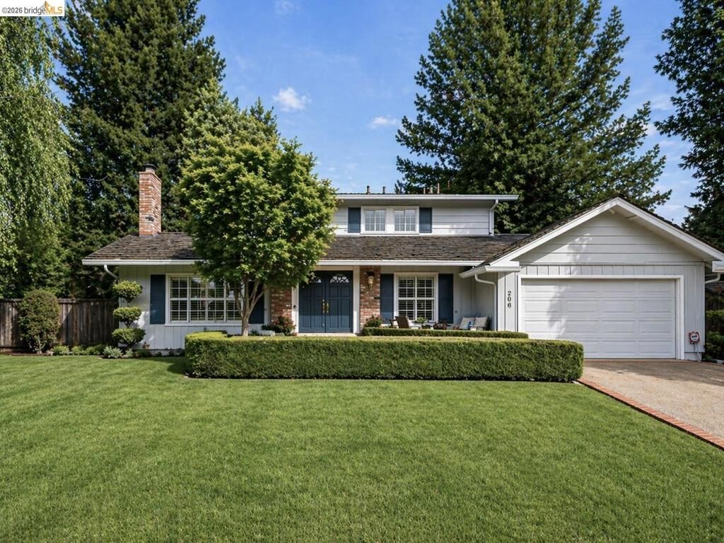 Property Photo:  206 Sheila Ct  CA 94556 