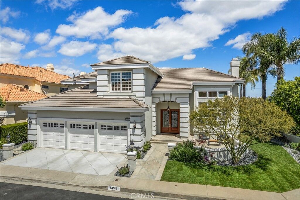 Property Photo:  24918 Vista Verenda  CA 91367 