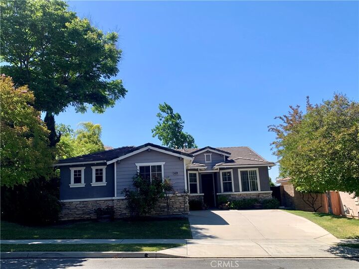 Property Photo:  34209 Sherwood  CA 92399 