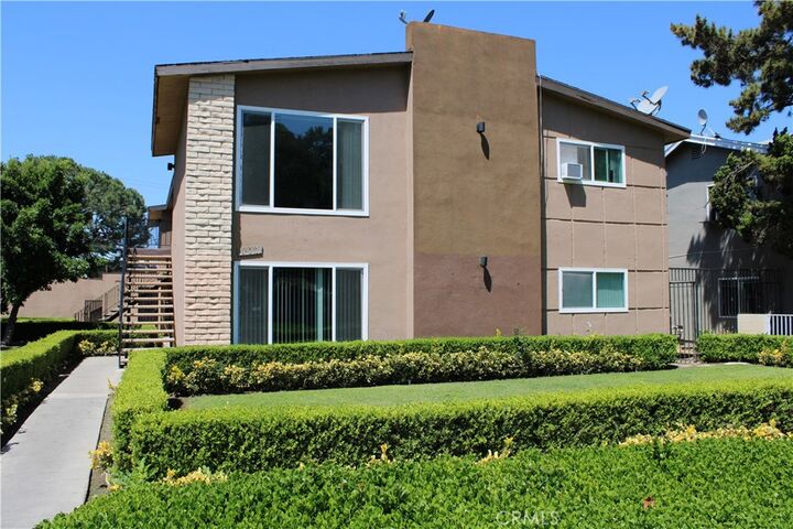 Property Photo:  601 N Pauline Street  CA 92805 
