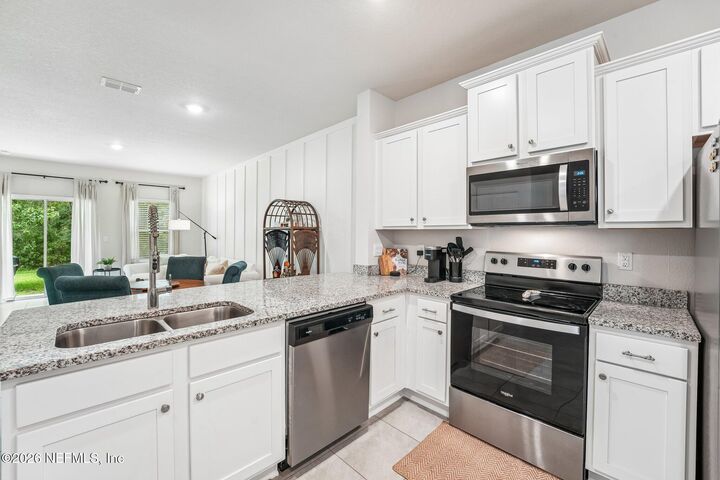 Property Photo: 119 Talulla Trail FL 32095