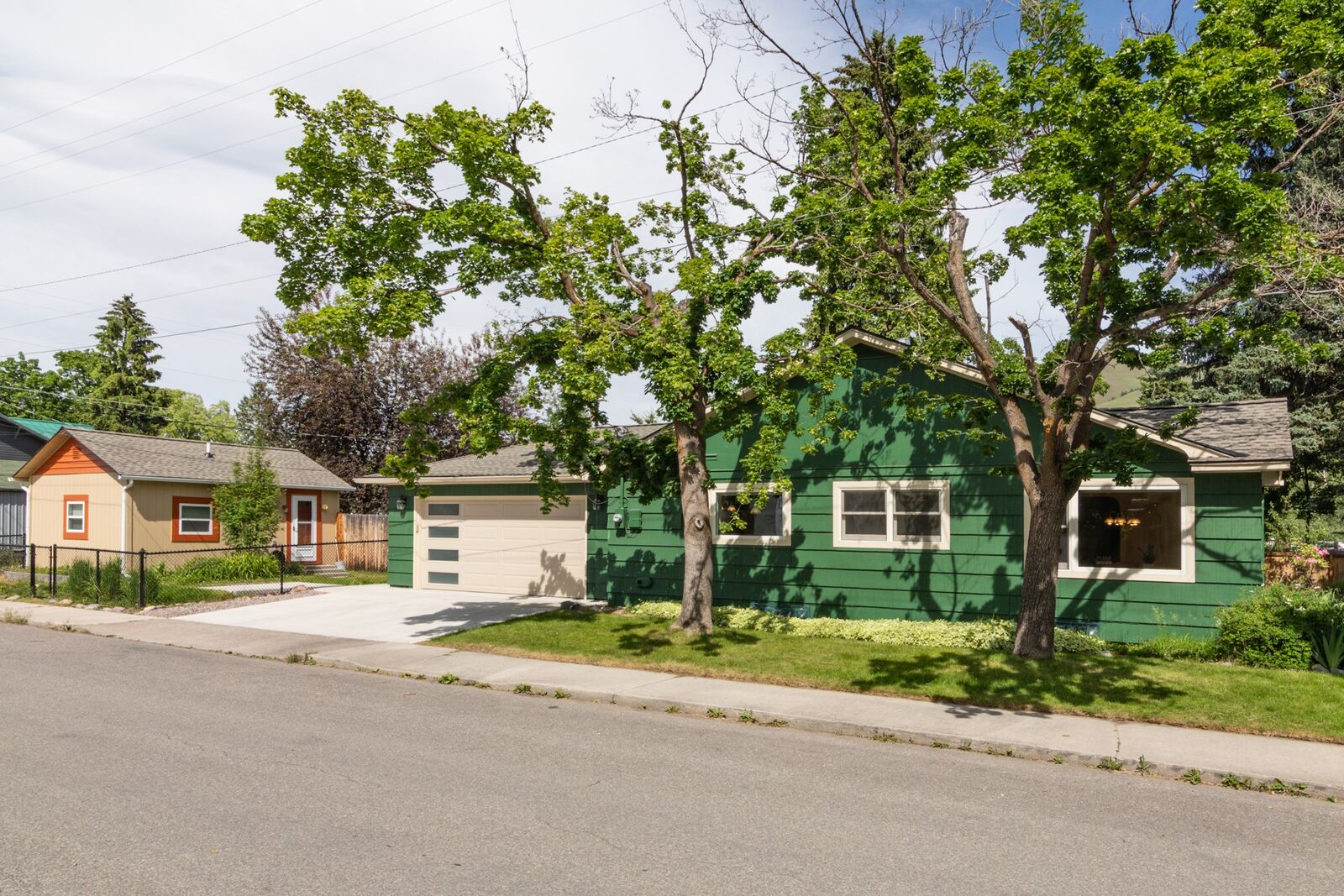 Property Photo:  340 South Avenue W  MT 59801 