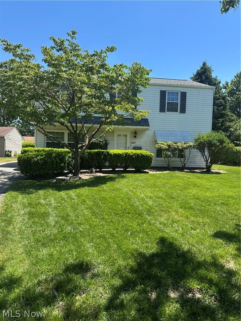 Property Photo: 5287 Strawberry Lane OH 44094