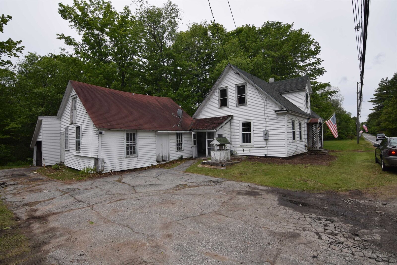 Property Photo:  301 Mill Village Road  NH 03752 
