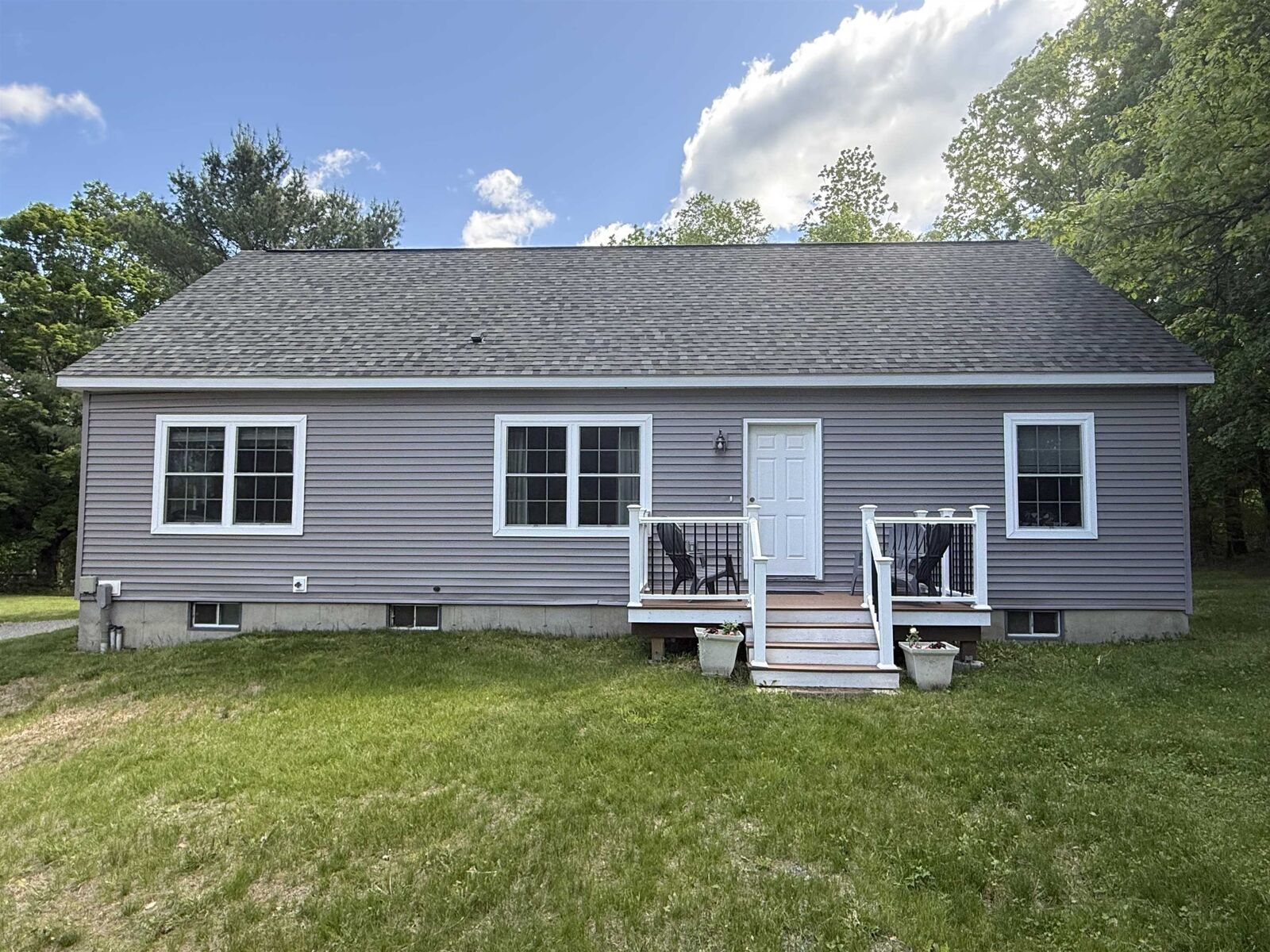Property Photo:  66 South Main Street  NH 03465 