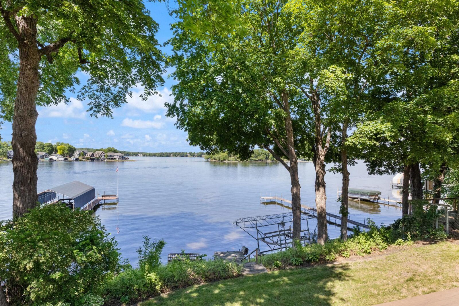Property Photo:  4580 W Arm Road  MN 55384 