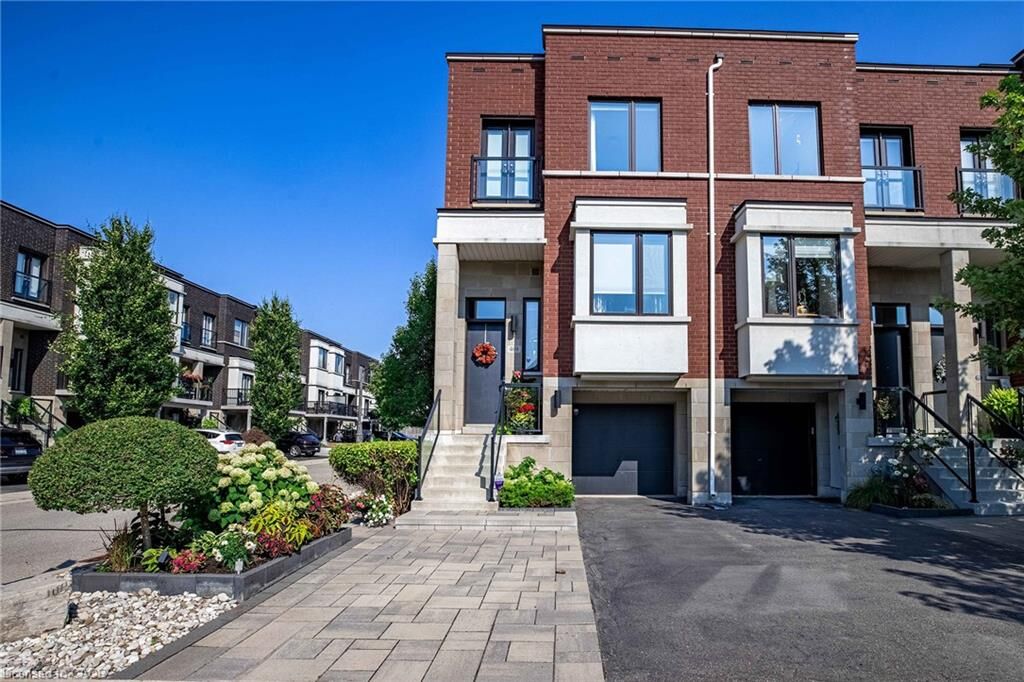 Property Photo: 469 Nautical Boulevard ON L6L 0E8