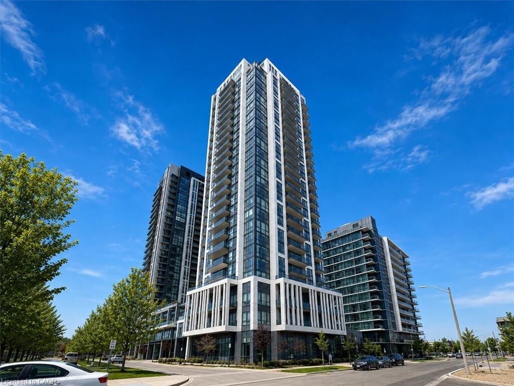 Property Photo: 17 Zorra Street 1509 ON M8Z 0C8