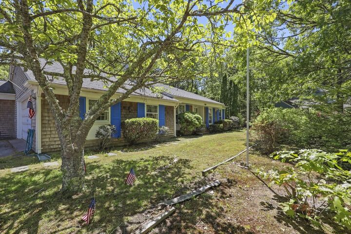 Property Photo:  304 Round Cove Road  MA 02633 