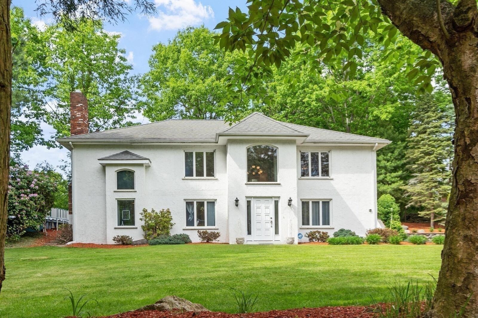 Property Photo:  81 Goodale Street  MA 01960 
