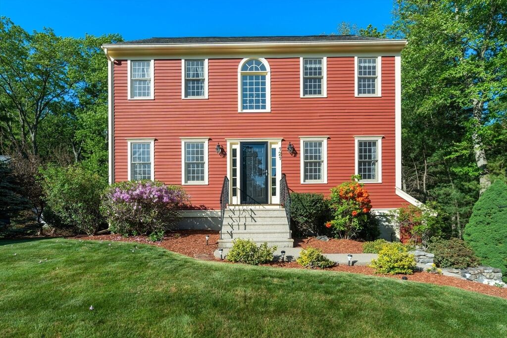 Property Photo:  121 Matheson Drive  MA 01572 