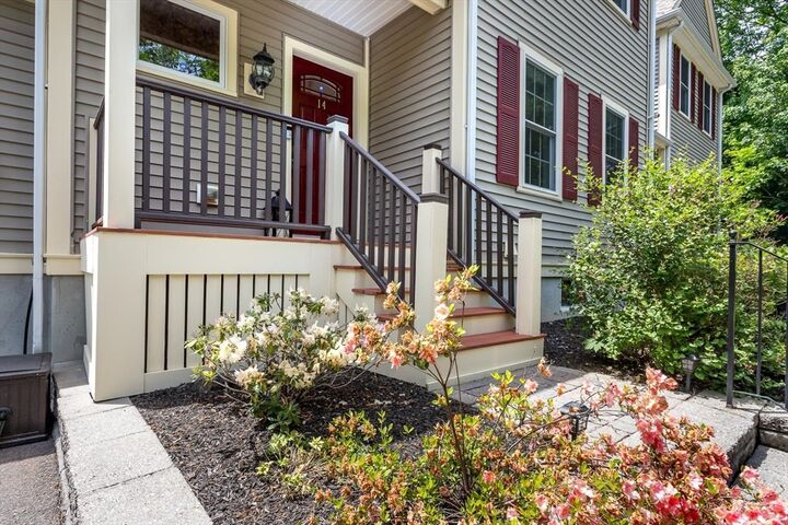 Property Photo: 14 Endicott Place 14 MA 02021