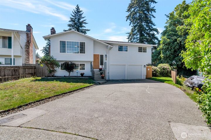 Property Photo: 18925 49th Place W WA 98036