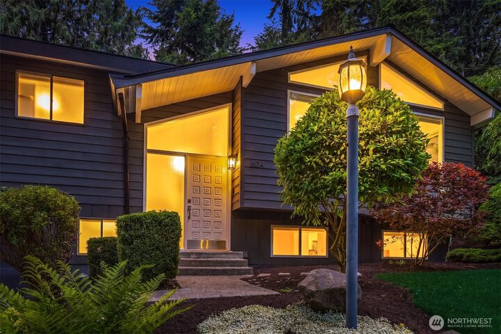 Property Photo:  604 S 302nd Street  WA 98003 