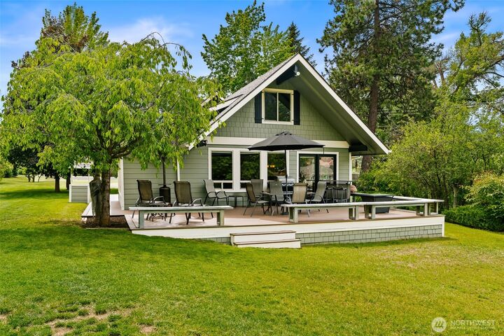 Property Photo:  370  Burke Road  WA 98922 