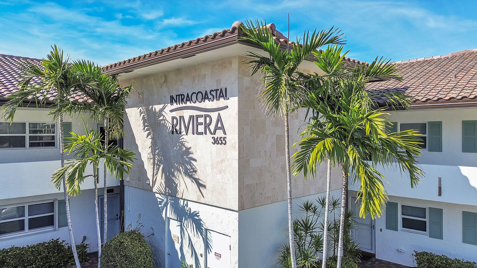 Property Photo:  3655 NE 32nd Avenue 221B  FL 33308 