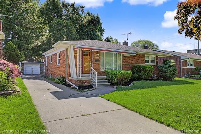 Property Photo:  8212 Glengary Street  MI 48127 