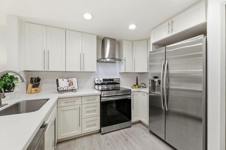 Property Photo: 32 Cherry Crest Lane CA 95136