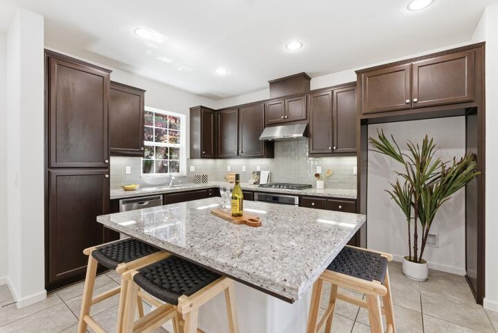 Property Photo: 1563 Middle Lane CA 94545