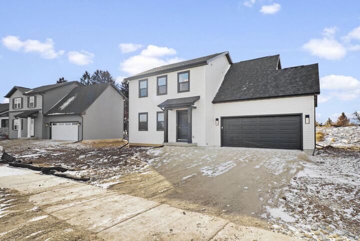 Property Photo: 334 Wild Rose Way 46 WI 53589