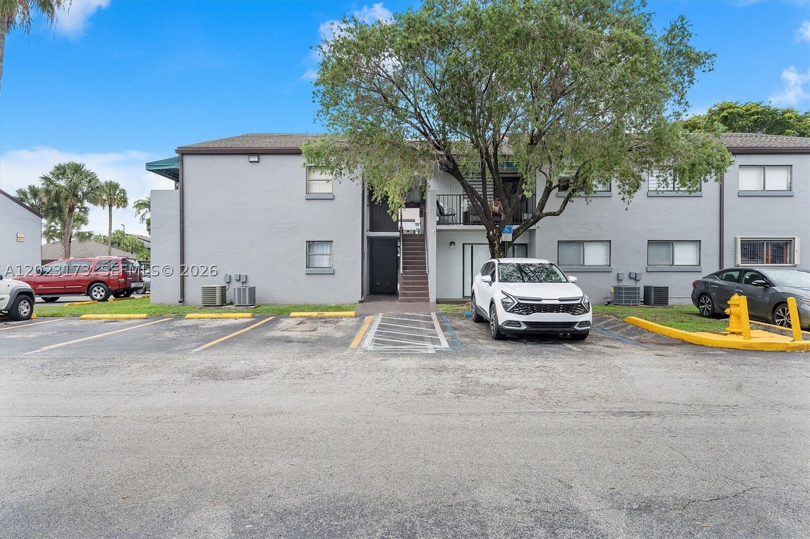 Property Photo:  7407 SW 152nd Ave 4-103  FL 33193 