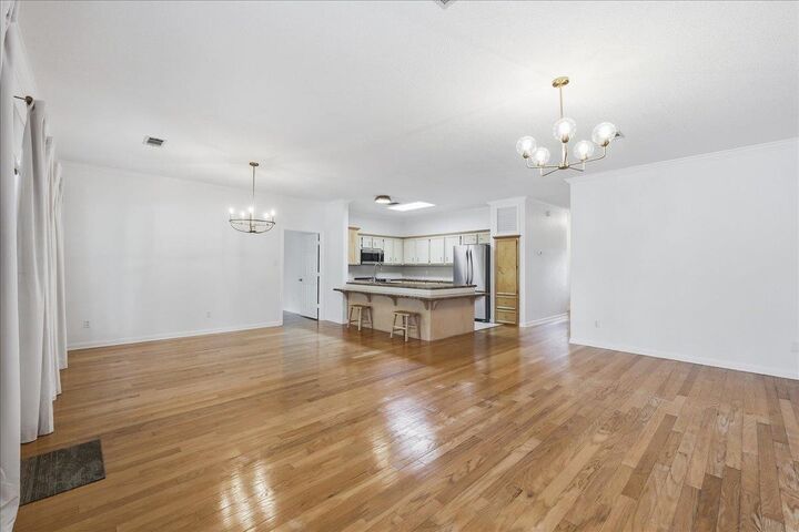 Property Photo:  209 Hazel  TX 77663 