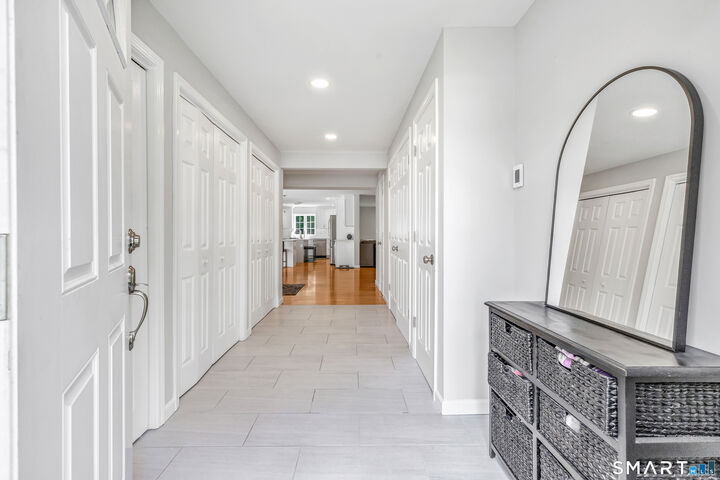 Property Photo:  26 Westwood Road  CT 06611 