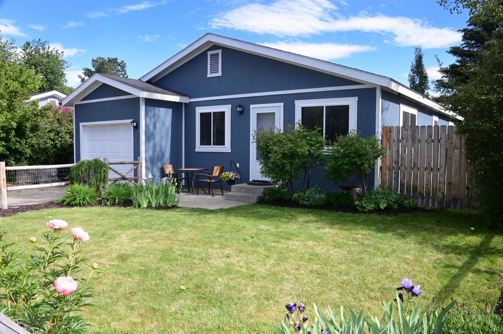 Property Photo: 940 Cherry Hill Dr ID 83333
