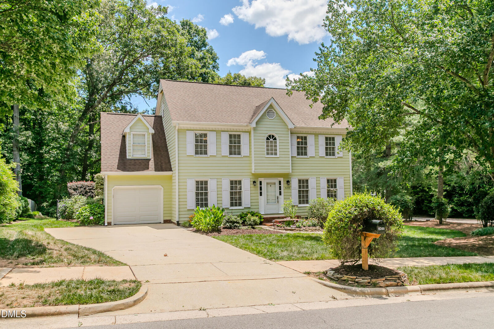 Property Photo: 8200 Mourning Dove Road NC 27615