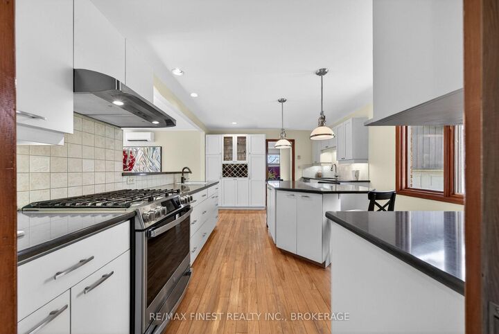 Property Photo: 10 Warbler Lane ON K7K 5E2
