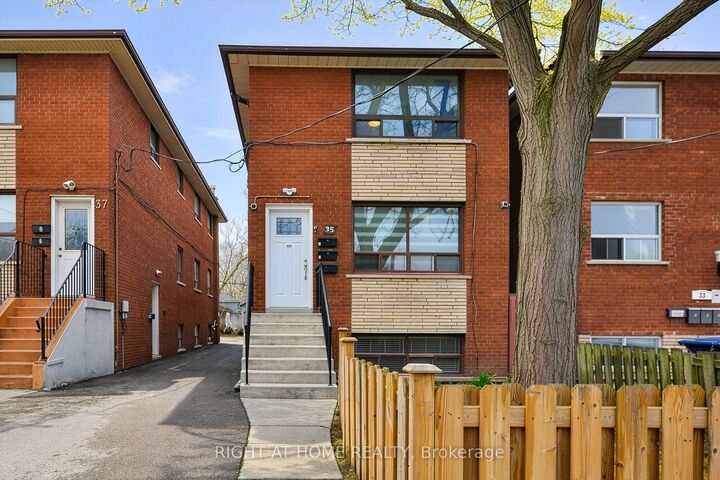 Property Photo: 35 Fifteenth Street ON M8V 3J3