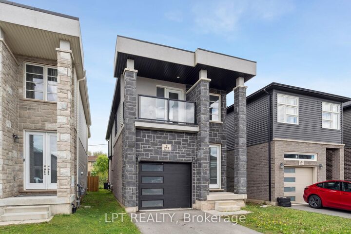 Property Photo: 217 Louise Street ON L3B 1T2