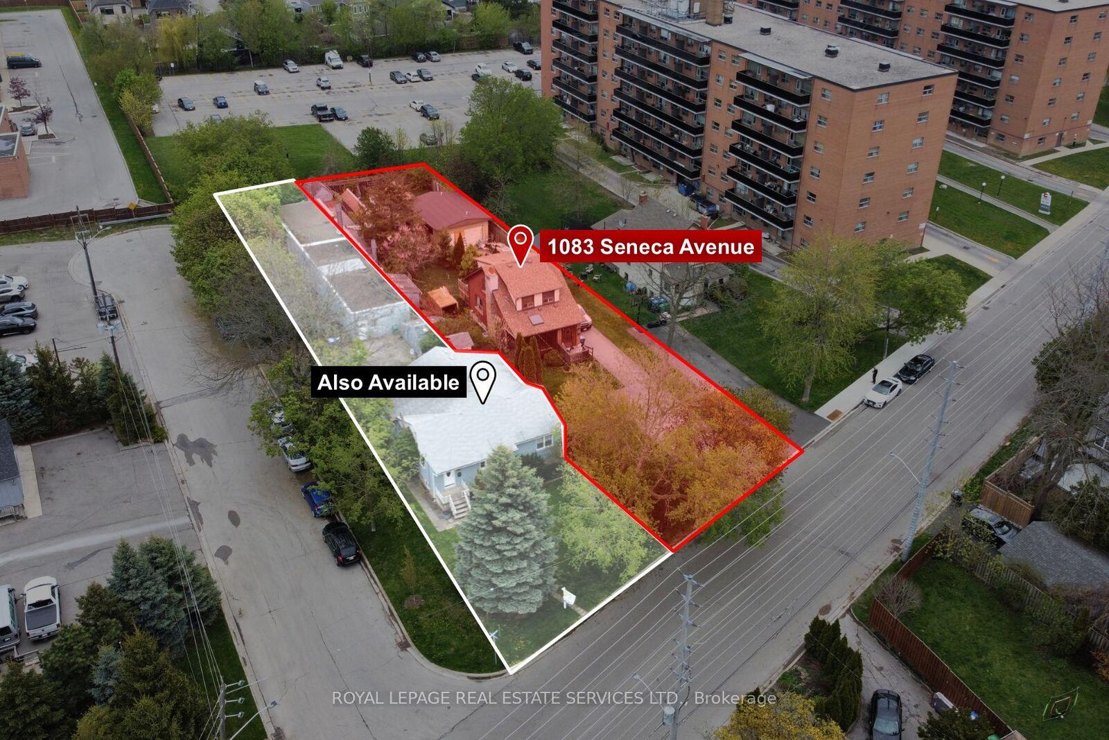 Property Photo: 1083 Seneca Avenue ON L5G 3X4