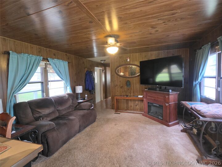 Property Photo: 416335 Lagoon Drive OK 74426