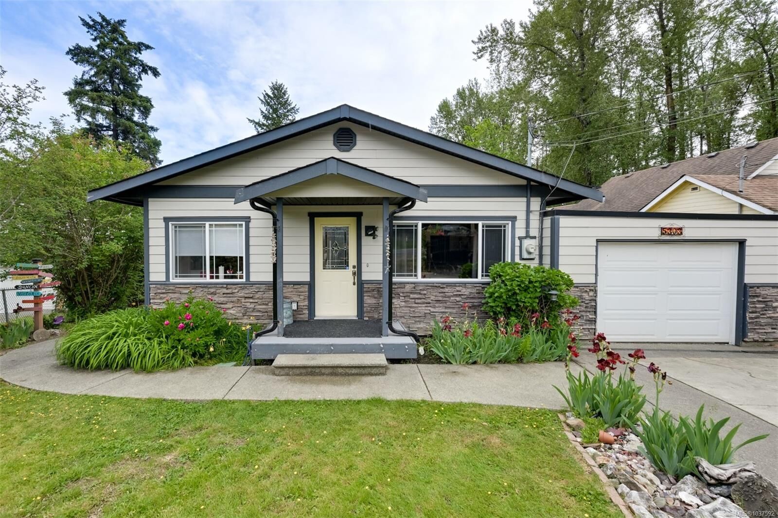 Property Photo: 5303 Koksilah Rd BC V9L 6V3