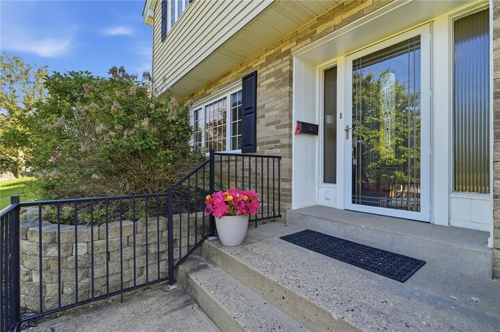 Property Photo:  77 Duncan Station Rd  PA 15135 