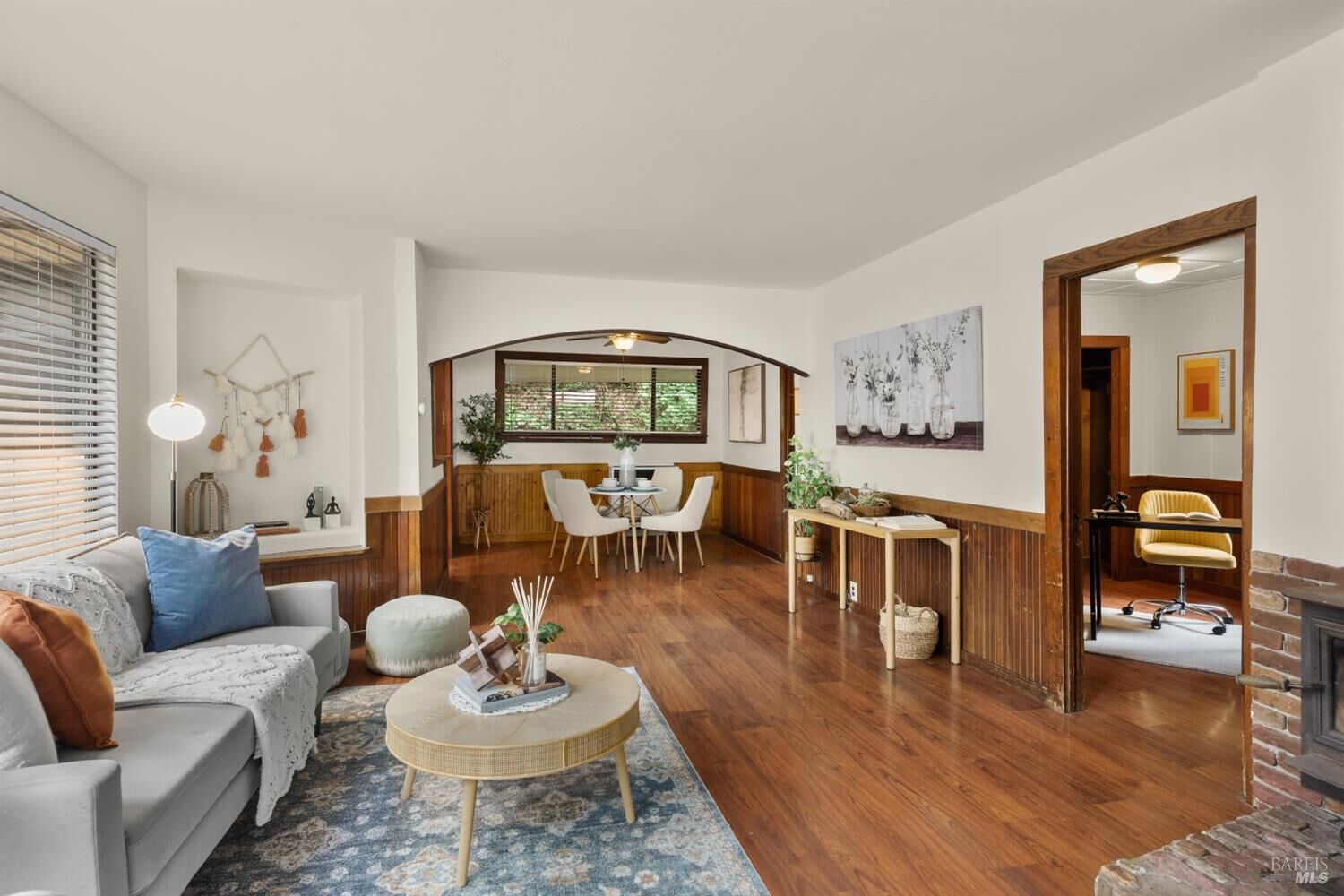 Property Photo:  14760 Rio Nido Road  CA 95446 