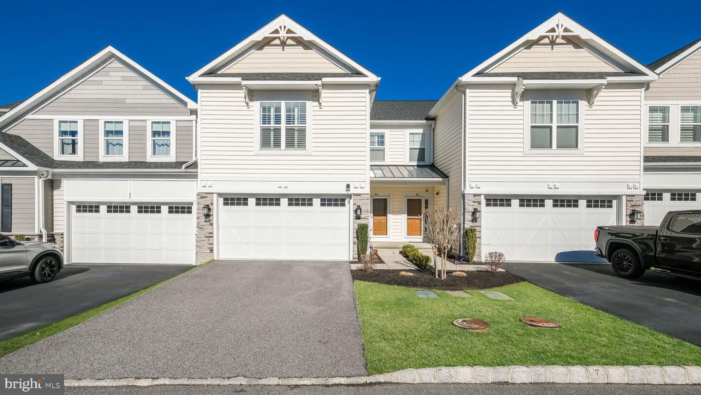 Property Photo:  44 Hunters Lane  PA 19342 