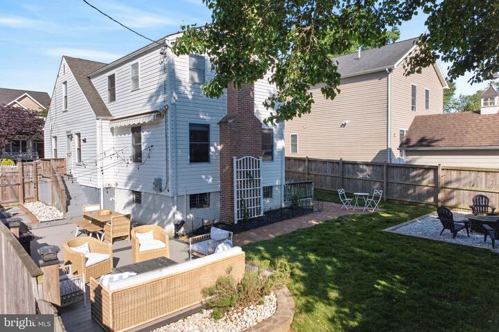 Property Photo:  140 Jefferson Street  MD 21403 