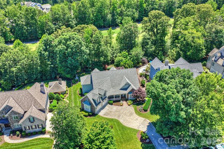 Property Photo:  929 Wessington Manor Lane  SC 29715 