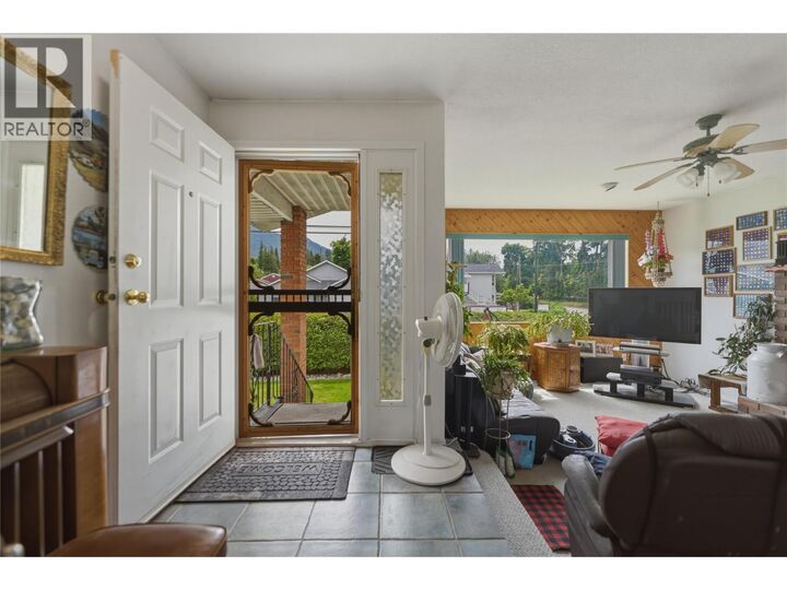 Property Photo: 2810 Okanagan Street BC V4X 0A8