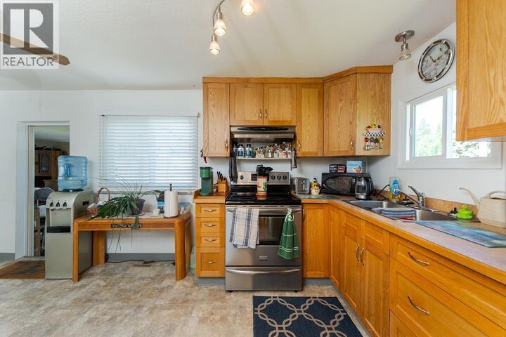 Property Photo: 6815 Langer Crescent BC V2K 2N5