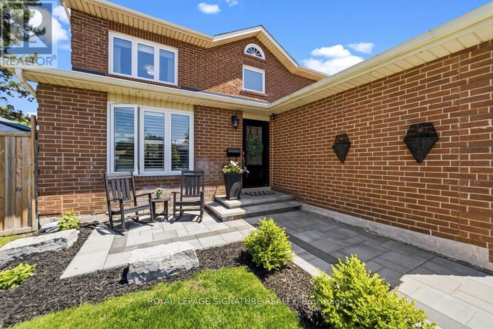 Property Photo:  752 Laurier Avenue  ON L9T 4S6 