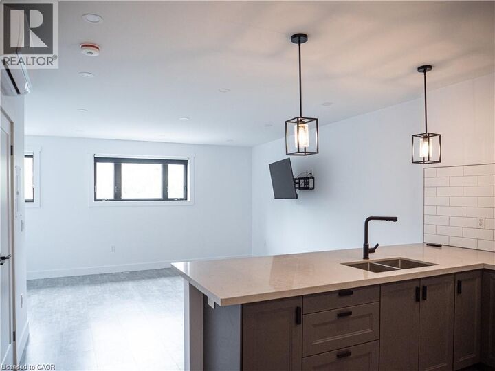 Property Photo: 284 James Street North 5 ON L8R 2L3