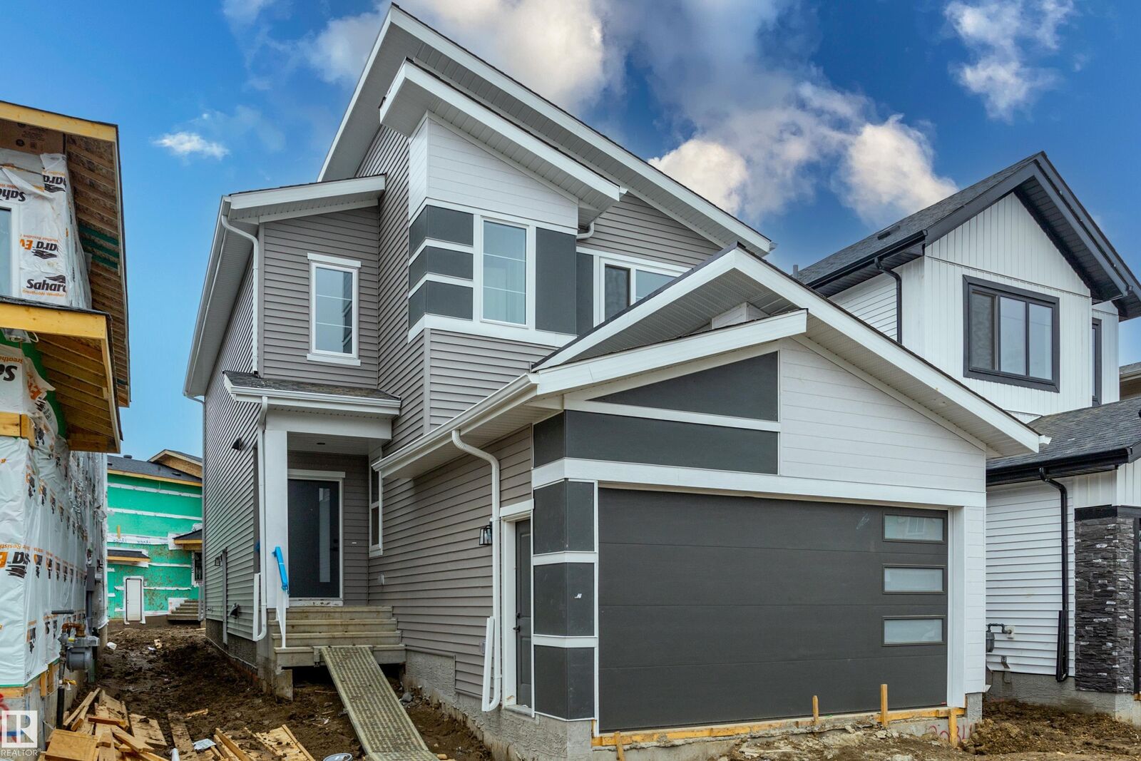 Property Photo: 3034 7A Avenue SW AB T6X 3M3