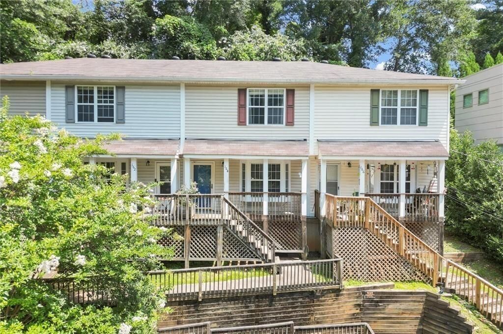 Property Photo:  164 Oxbo Road  GA 30075 